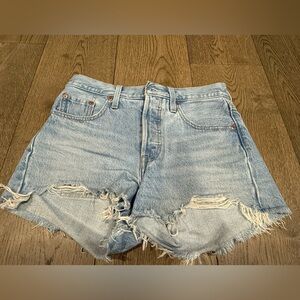 Levi’s 501 Light Blue Distressed Jean Shorts Size 25
